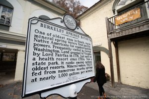 Deskins to legislators: Fluctuating natural gas prices affect budget surpluses, prices expected to fall